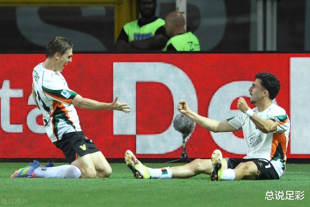 关于桑普多利亚主场大胜佛罗伦萨，全取三分的信息