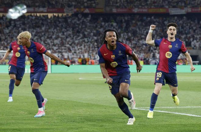 切尔西今日表现抢眼，巴萨整场无解，教练赛后亲自拥抱的简单介绍