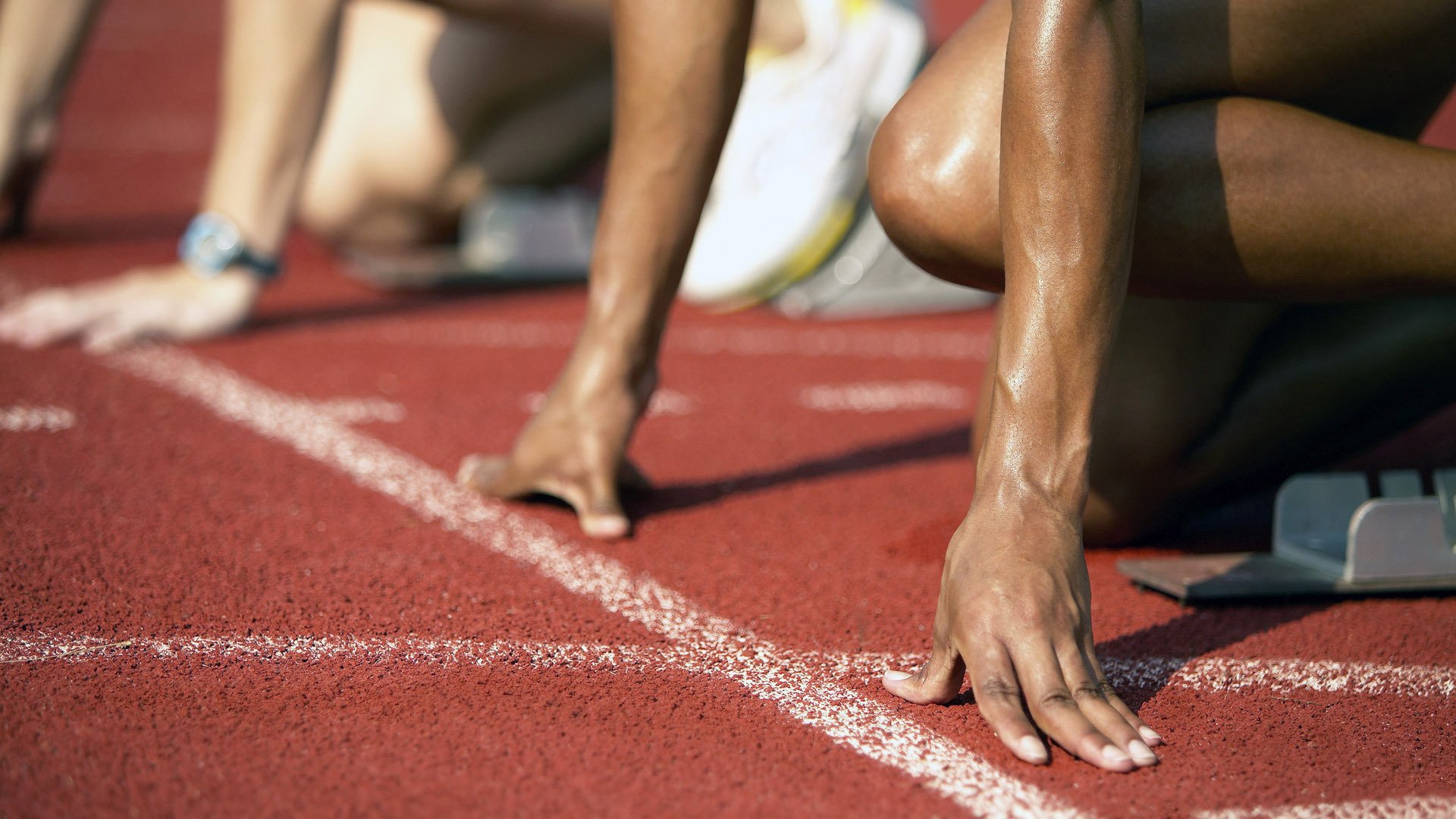 加拿大队前途光明！，莎拉波娃新星最后时刻胜出表现突出上演精彩一战